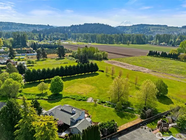 15210 106th ST E, Puyallup, WA 98374