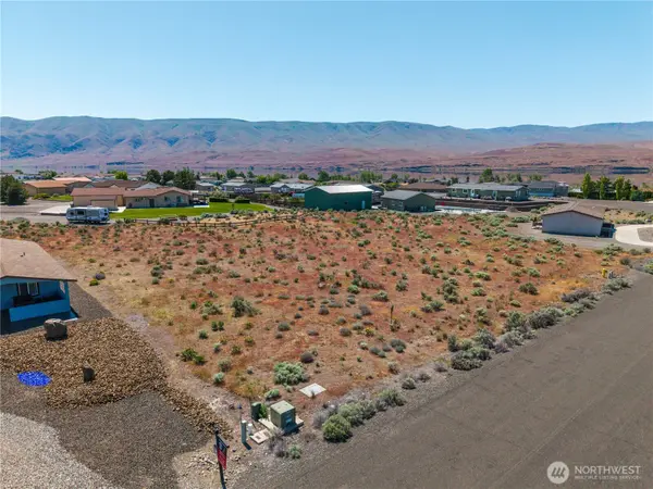 711 Sunset BLVD SW, Mattawa, WA 99349