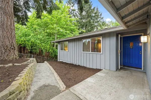 19809 97th AVE S, Renton, WA 98055