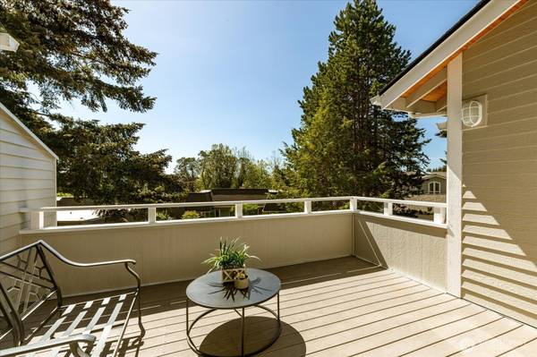 5653 Useless Bay AVE #603, Langley, WA 98260