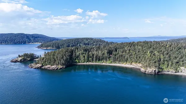 585 Deer Point RD, Orcas Island, WA 98279