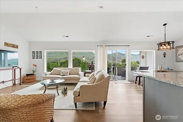 808 W Manson HWY #B303, Chelan, WA 98816