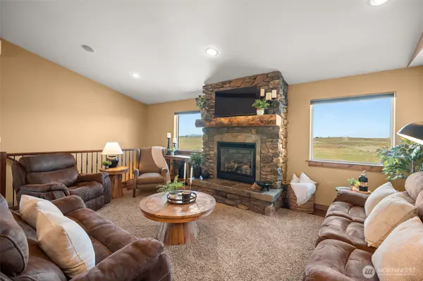 29701 Telford RD N, Davenport, WA 99122