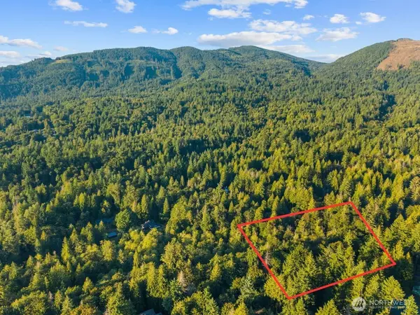 245 xx SE 146th ST, Issaquah, WA 98027