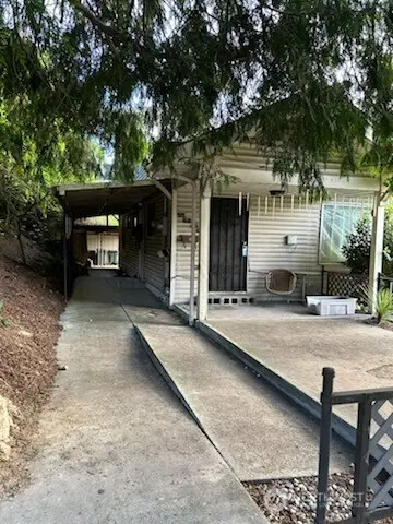 2816 SW Dakota ST, Seattle, WA 98126