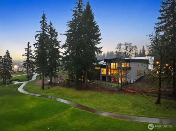 4599 NW 71st AVE, Camas, WA 98607