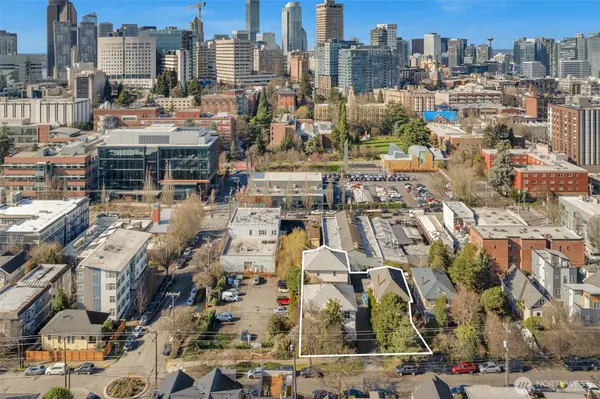 913 917 13th AVE, Seattle, WA 98122