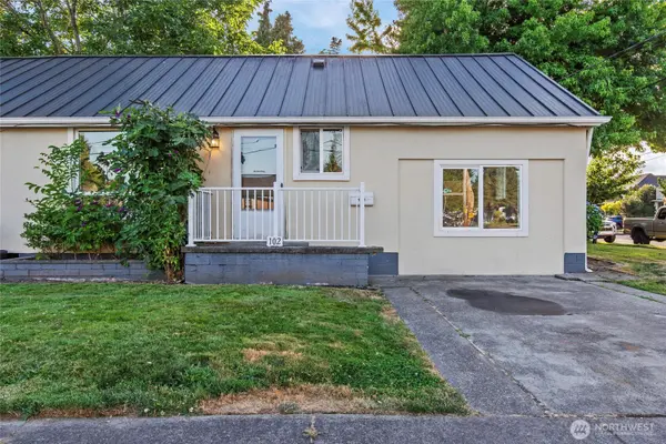 102 & 104 9th ST SW, Puyallup, WA 98371