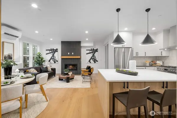 691 NW Locust ST (Homesite #11), Issaquah, WA 98027