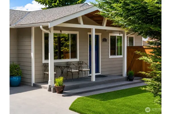 12117 179th AVE SE, Renton, WA 98059