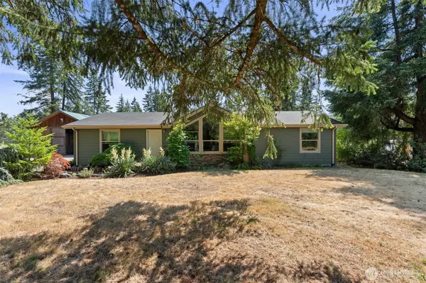 12443 133rd AVE SE, Rainier, WA 98576
