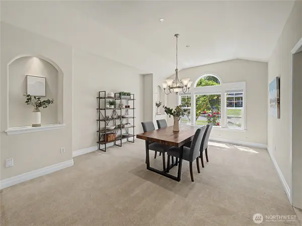 2635 Perry CT, Enumclaw, WA 98022
