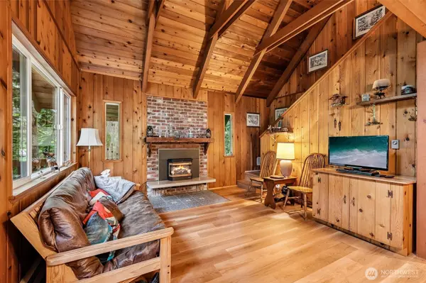 76114 NE 122nd ST, Skykomish, WA 98288