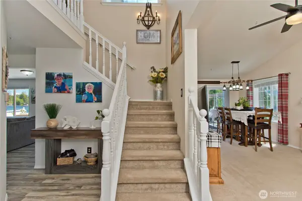 32421 Whitman Lake DR E, Graham, WA 98338