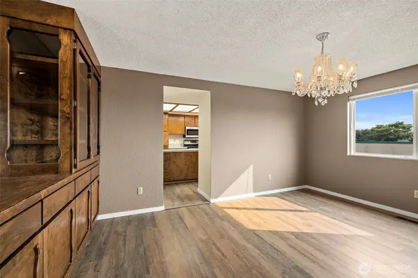 2516 Rockefeller AVE #A, B, Everett, WA 98201