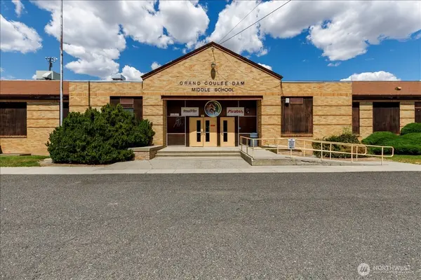 412 Federal AVE, Grand Coulee, WA 99133