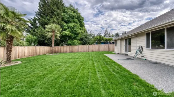 20106 Bue Rund LOOP NE, Poulsbo, WA 98370