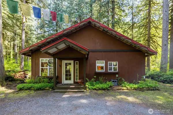 10707 Thompson Creek RD, Deming, WA 98244