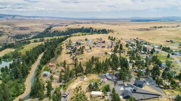 270 Ridge Loop RD, Cle Elum, WA 98922