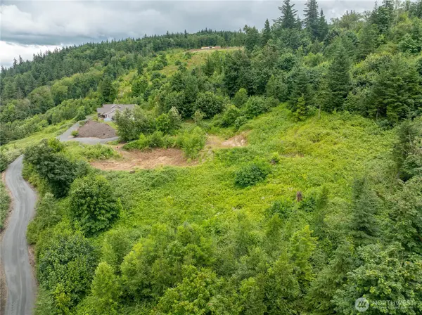 4135 Kamphouse DR, Sumas, WA 98295