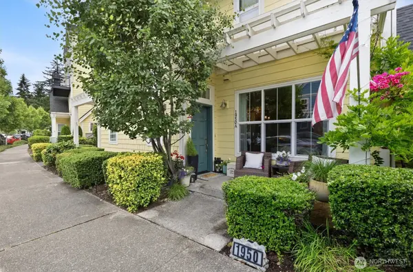 1950 18TH AVE NE #50A, Issaquah, WA 98029