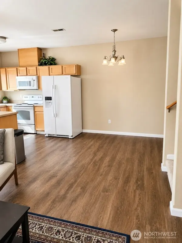 6523 127th Street CT E, Puyallup, WA 98373