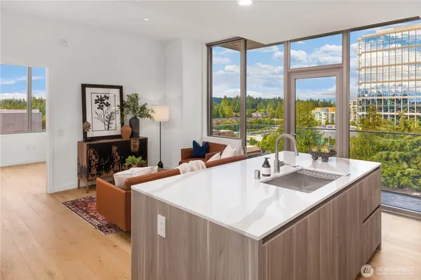 10232 NE 10th ST #707, Bellevue, WA 98004