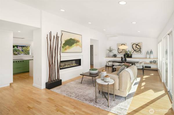 12536 SE 15th ST, Bellevue, WA 98005
