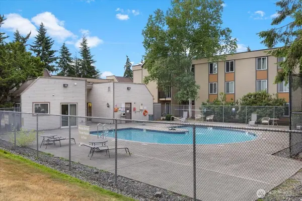 14600 NE 32nd ST #I15, Bellevue, WA 98007