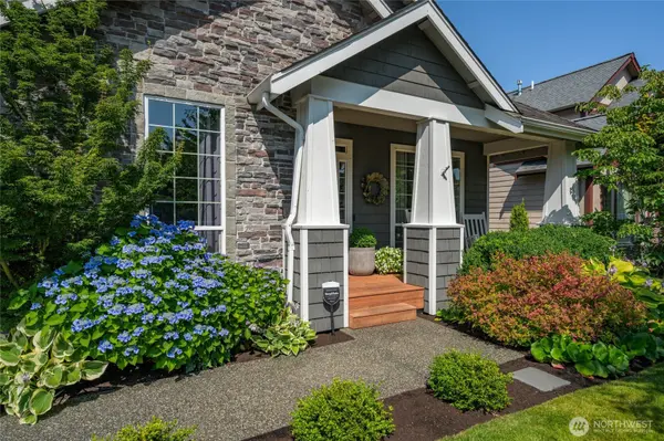 5617 Old Settler DR, Ferndale, WA 98248
