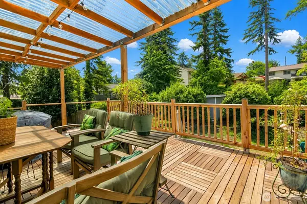 7020 E Homestead CT, Tacoma, WA 98404
