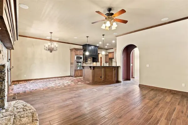9405 SW 35th TER, Oklahoma City, OK 73179