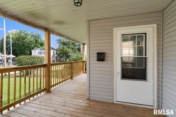 415 S WASHINGTON ST, Taylorville, IL 62568