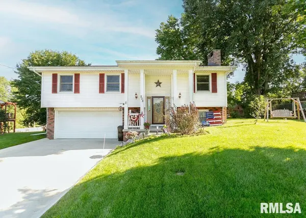 208 LAKE RD, Eureka, IL 61530