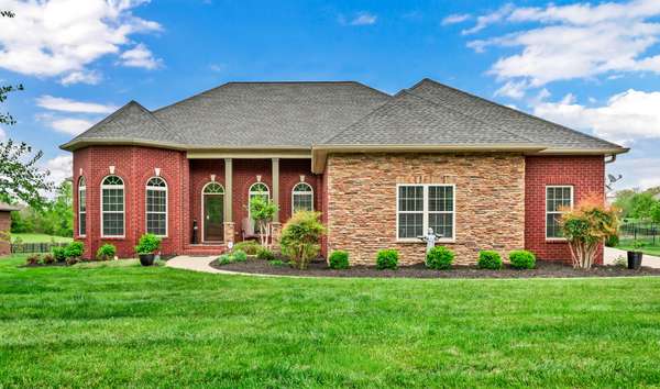 313 Bryson Ln, Clarksville, TN 37043