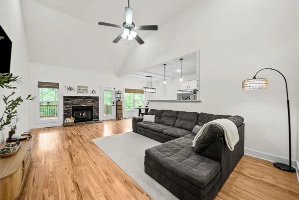 153 Sycamore Hill Dr, Clarksville, TN 37042