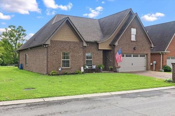 76A Zion Cove Lane, Englewood, TN 37329