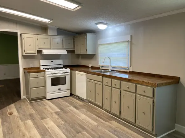 402 Long Street, Englewood, TN 37329