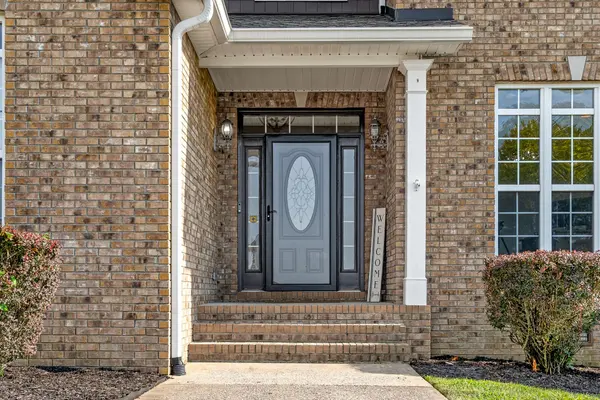 907 Terraceside Cir, Clarksville, TN 37040