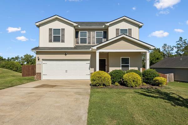 2247 Bee Hive Dr, Columbia, TN 38401