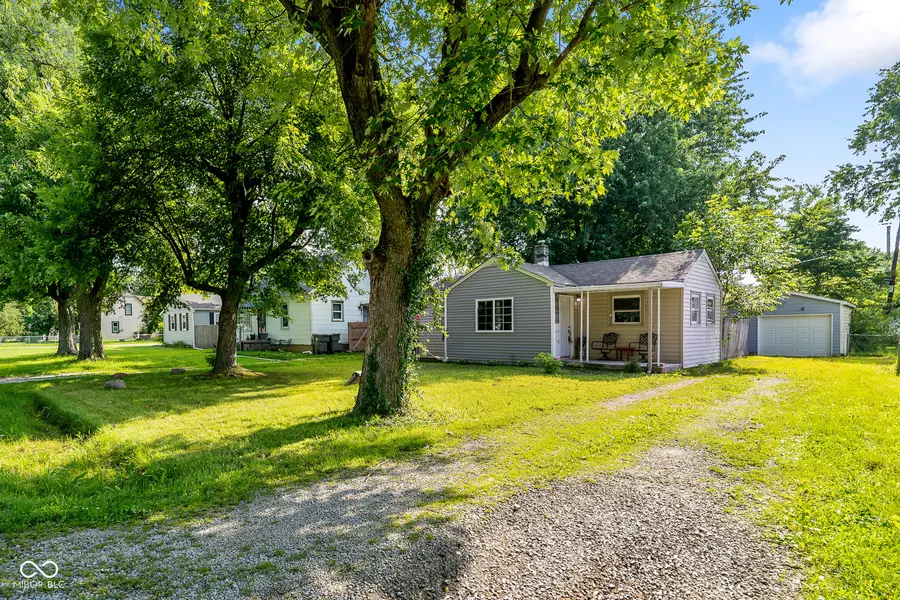 5607 Hardegan ST, Indianapolis, IN 46227
