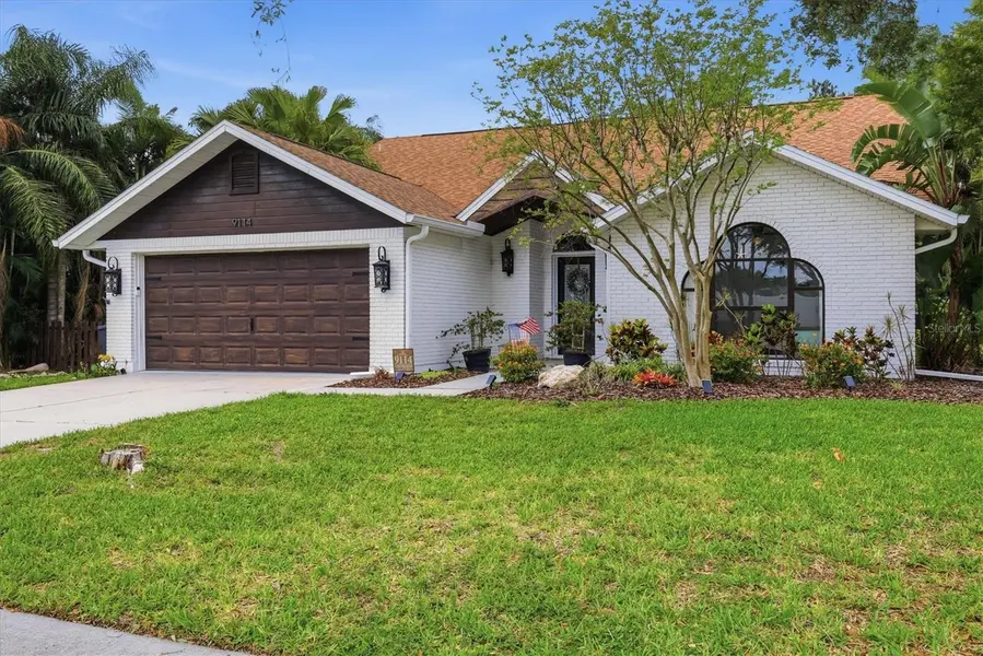 9114 16TH AVENUE CIR NW, Bradenton, FL 34209