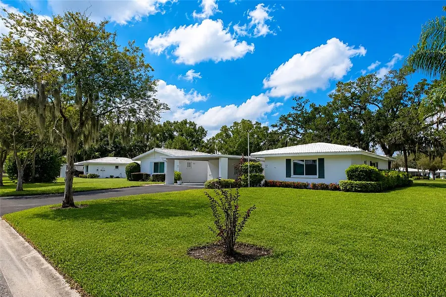 4202 SCHWALBE DR #89, Sarasota, FL 34235