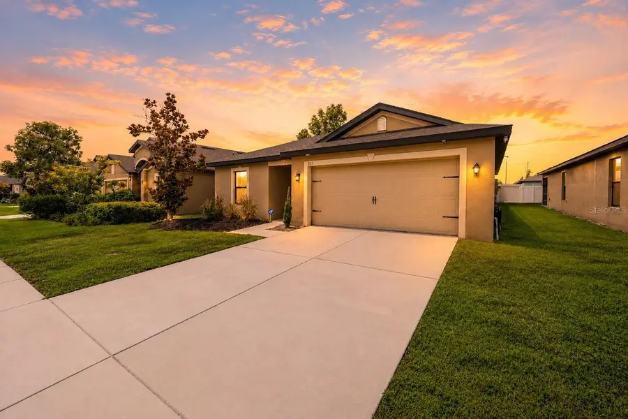 621 CHATHAM WALK DR, Ruskin, FL 33570