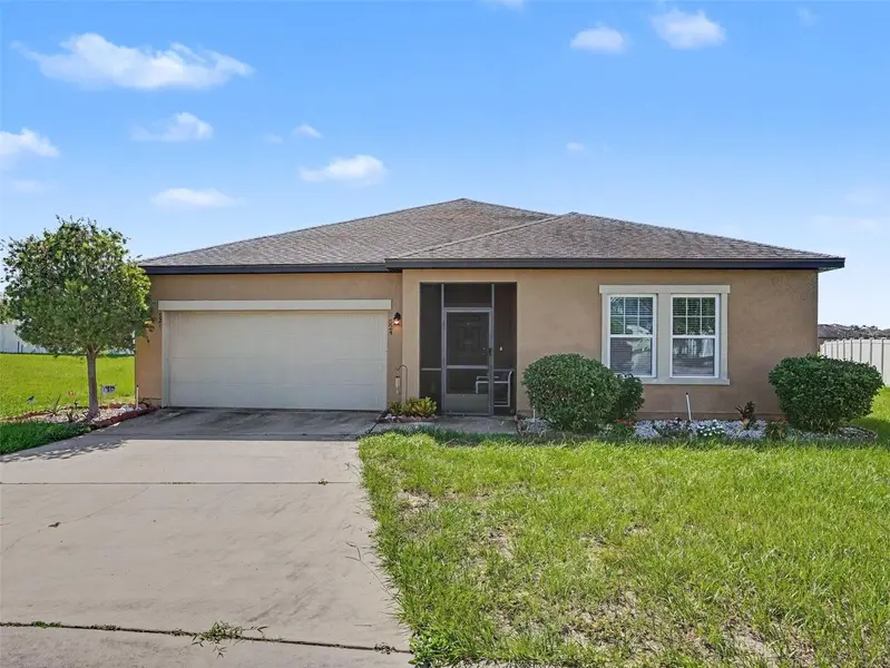 524 BLUE WATER CT, Haines City, FL 33844