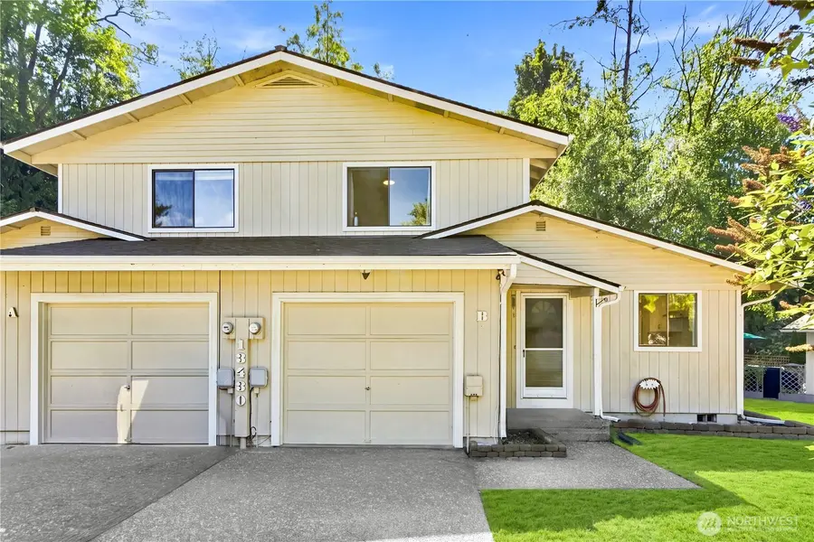 13430 33rd PL W #Unit B, Lynnwood, WA 98087