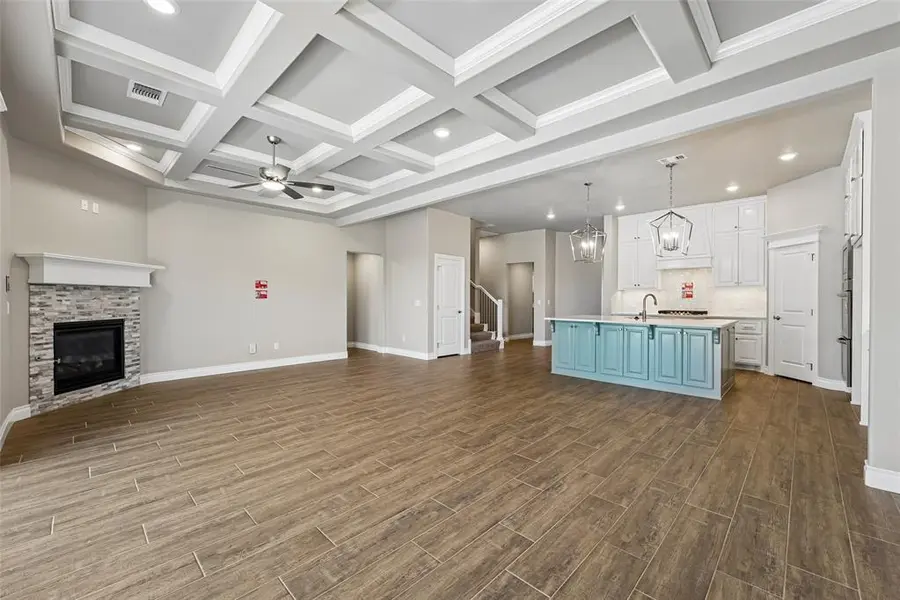 9300 NW 116th ST, Yukon, OK 73099