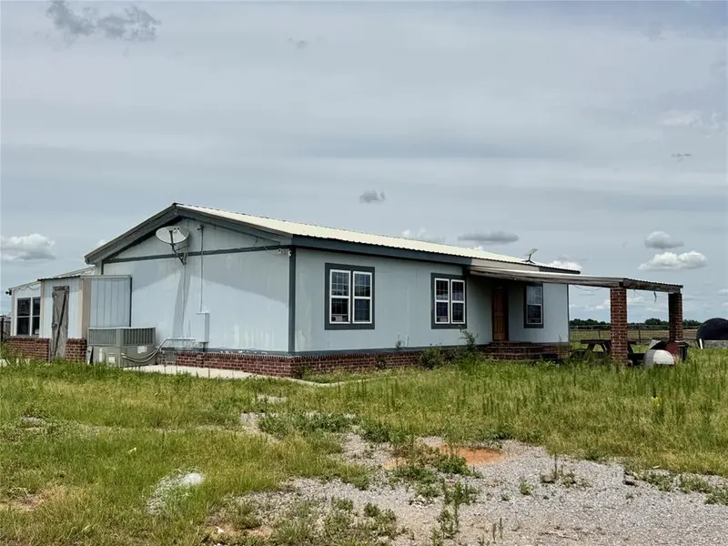 17871 E 1200 RD, Erick, OK 73645
