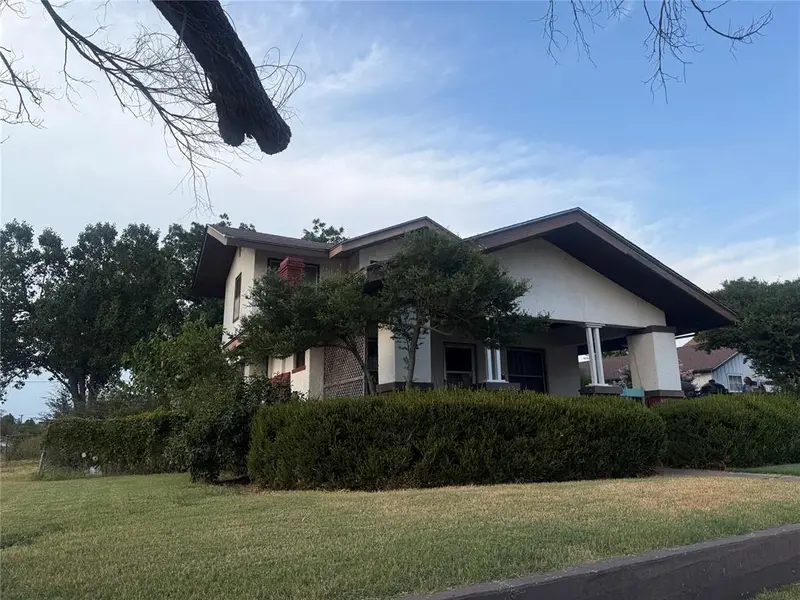 203 E 3rd ST, Carnegie, OK 73015