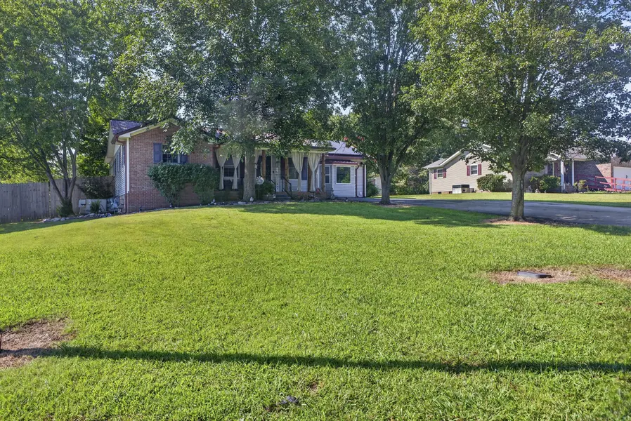 157 Wharton Rd, Cadiz, KY 42211